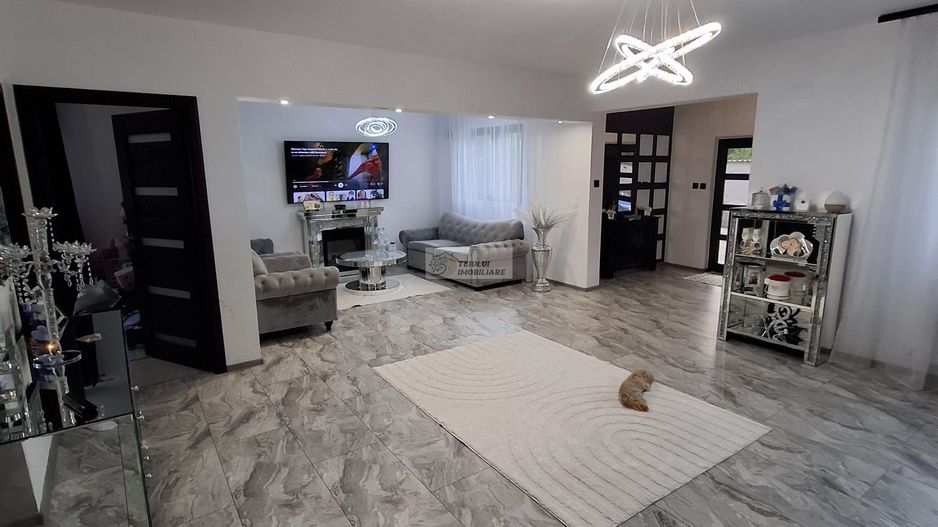 Casa P+M teren 500 mp,Campineanca, Vrancea,165000 e NEG - Poză 1