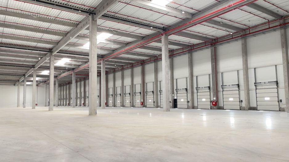 Hala industriala depozitare si productie la 2710 mp - Poză 2