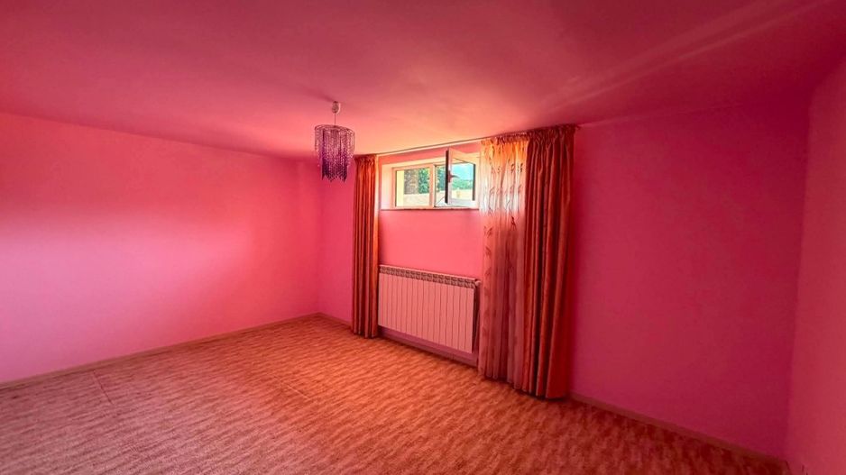 Casă 300 mp în Micești | Teren 2.026 mp | 4 dormitoare - Poză 6