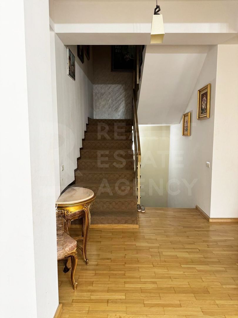 Vânzare, casă, 8 camere aproape de Piața Revoluției, București - Poză 6