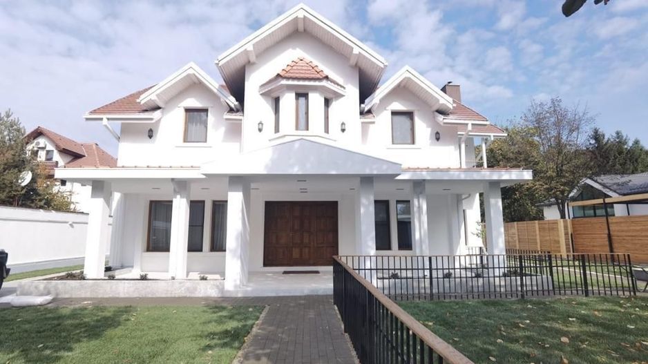 Vila individuala cu piscina Erou Iancu Nicolae - Poză 2