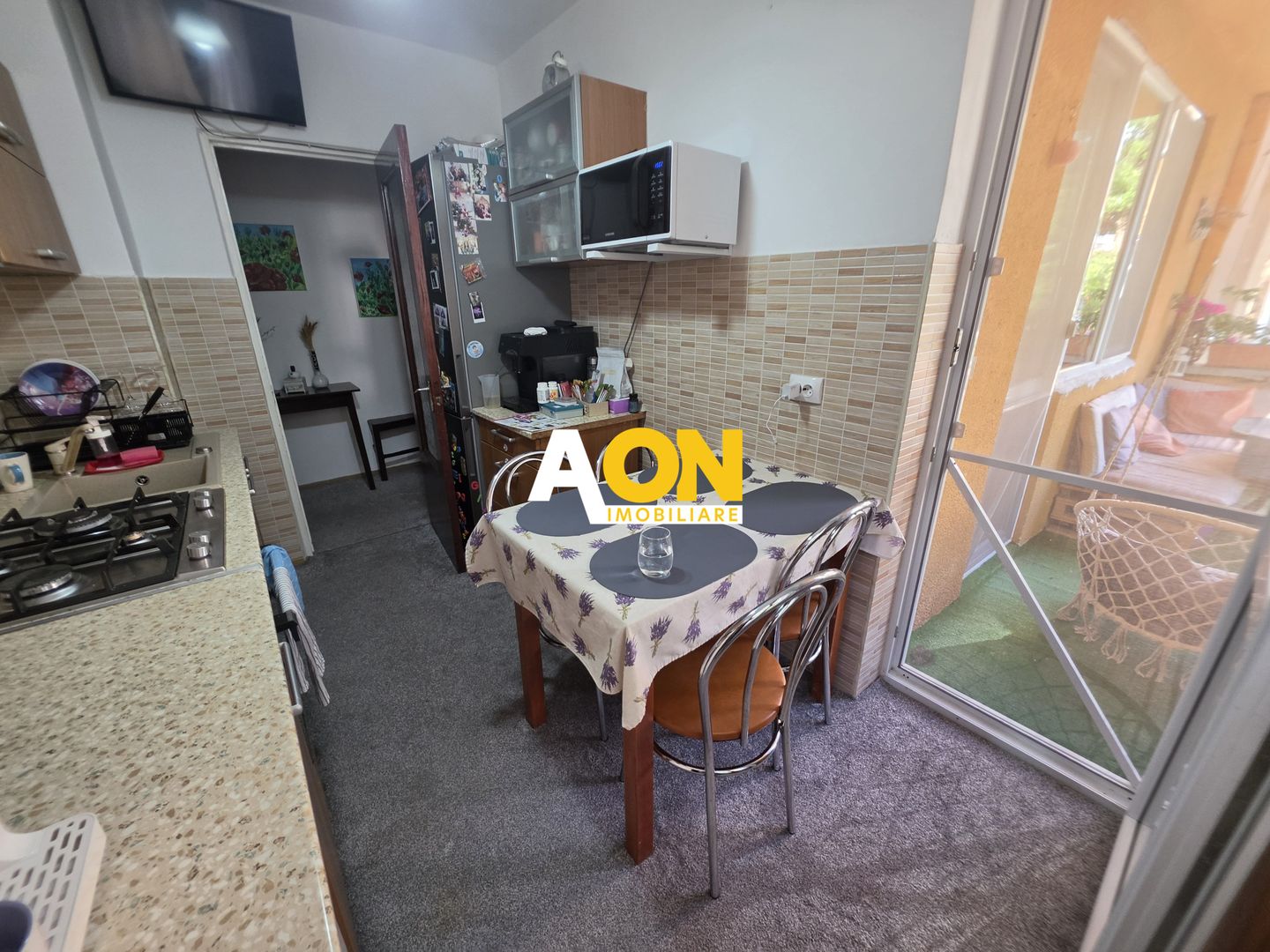 Apartament 2 Camere, Decomandat, Zona Cetate, Etaj 1 - Poză 7