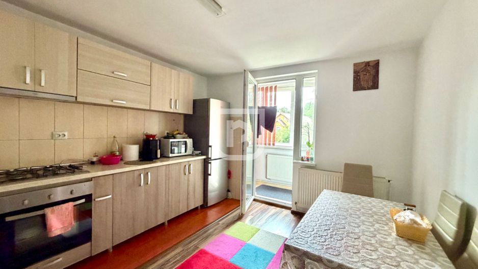 Apartament 3 camere, renovat, etaj 1, parcare - Gura Humorului - Poză 5