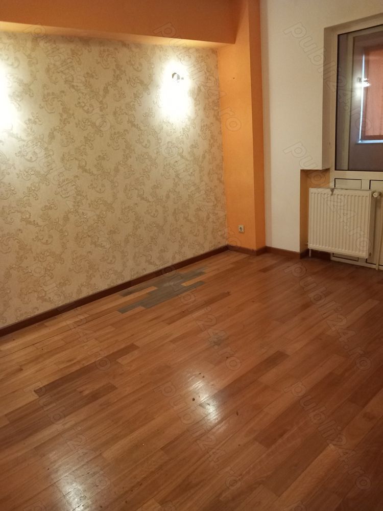 Vand apartament 3 camere - Poză 7