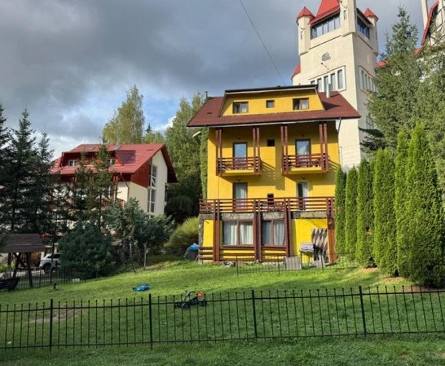 Poiana Brasov, Vila - Poză 2