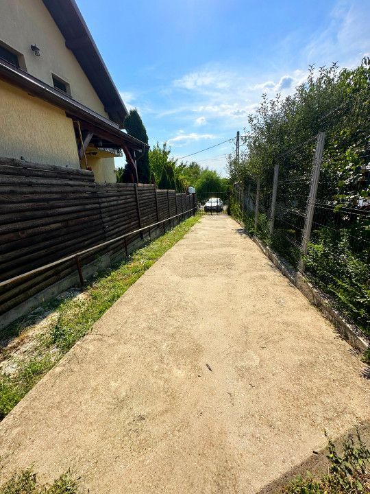 Inchiriere Casa 3 camere + curte generoasa 500 mp - Poză 11