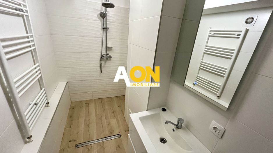 Apartament cu 2 Camere, Etaj Intermediar, Zonă Ultracentrală - Poză 11