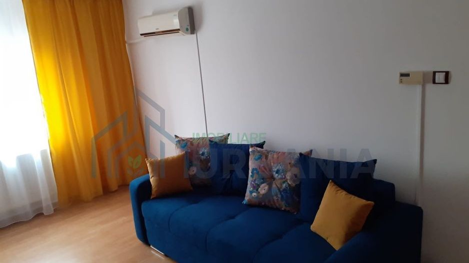 Inchiriez apartament 2 camere decomandat.#. - Poză 2