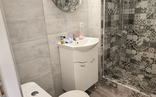 Garsoniera zona M4 in spate la Flacara(A1), et. 9/10, renovata complet - Poză 5