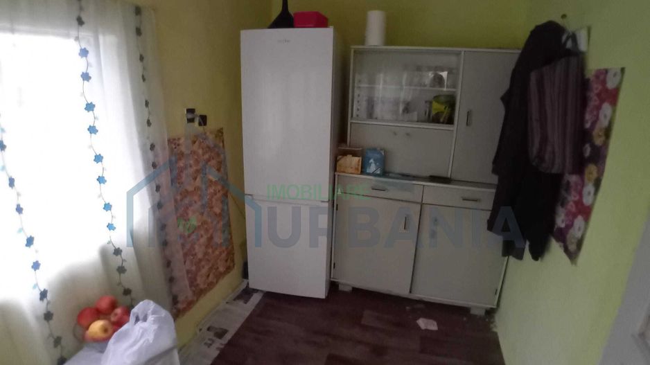 Casă cu grădină și anexe în Hoișești, la 20 minute de Iași - Poză 5