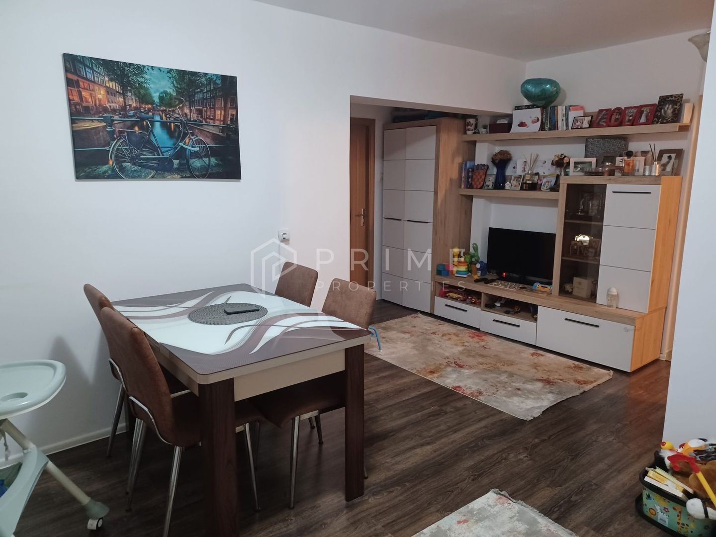 De vânzare apartament 2 camere, etaj 2, Pandurilor - Poză 1