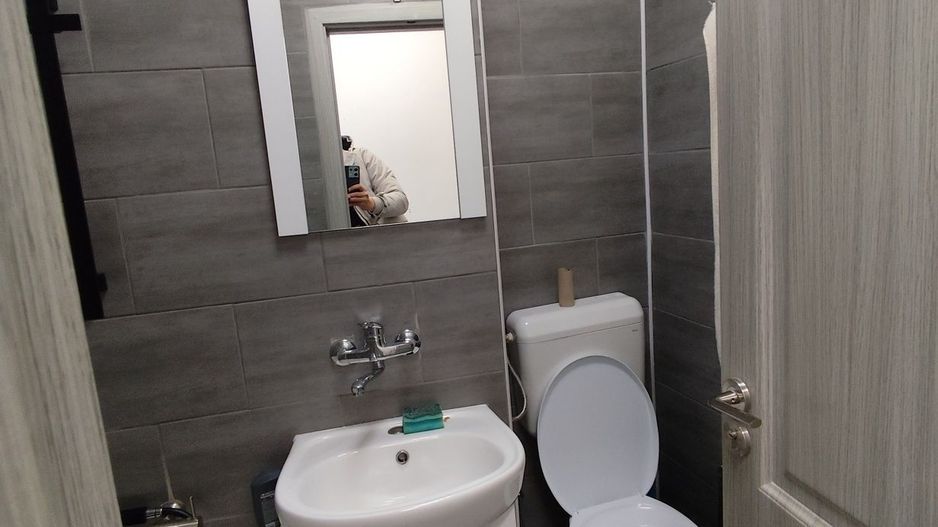 BRASADAS vinde Ap 2 Cam etaj 3/4 Solidarității. - Poză 5