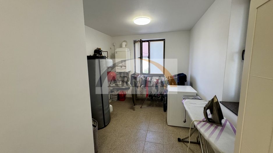 Berceni - VILĂ UNICAT, spațioasă, curte 1.000 mp, la 7 min metrou - Poză 43