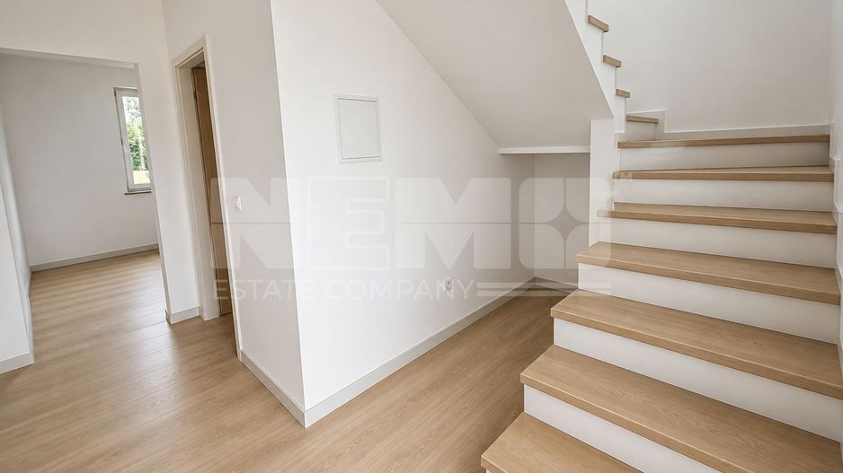 Casă nouă de vânzare | Horodnic de Jos | 200 Mp - Poză 3