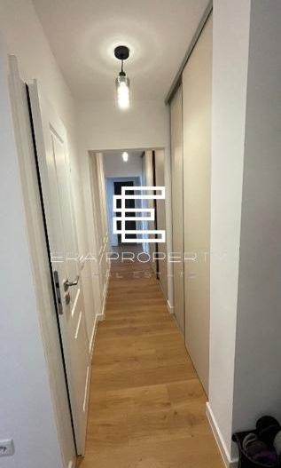 Apartament 3 camere - 70mp - etaj 1 -  amenajare modernă - zona Terezian Sibiu - Poză 11