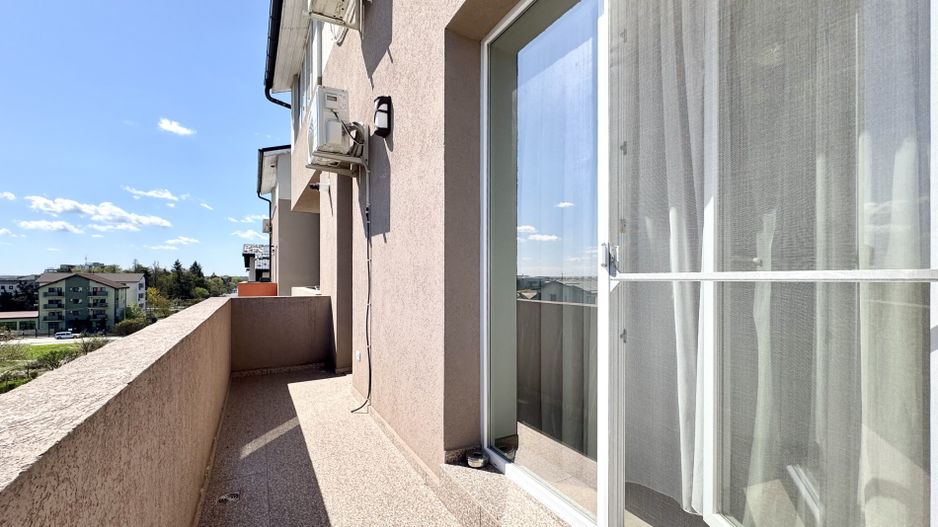 Apartament 2 camere Giroc zona Esso, bloc cu lift - Poză 26