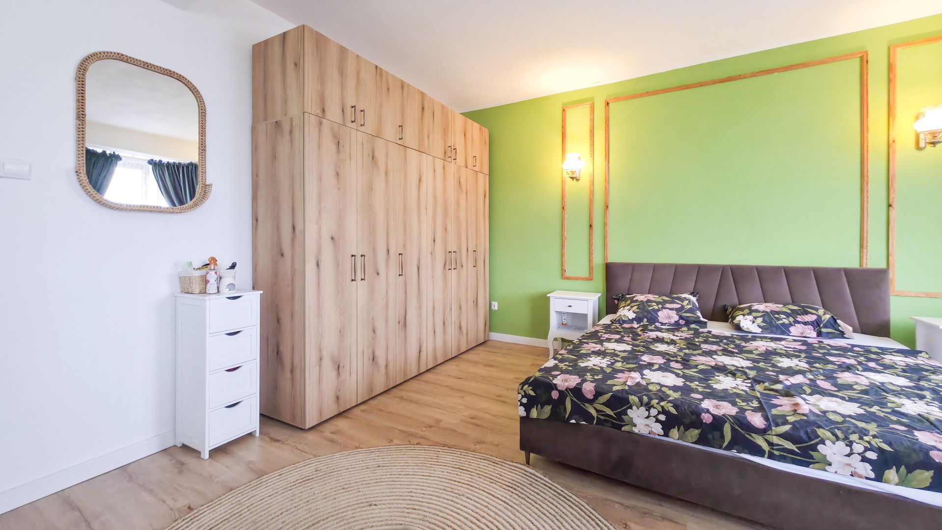 Casă 11 camere cu livadă pe Strada Republicii, Dragomirești-Deal - Poză 9