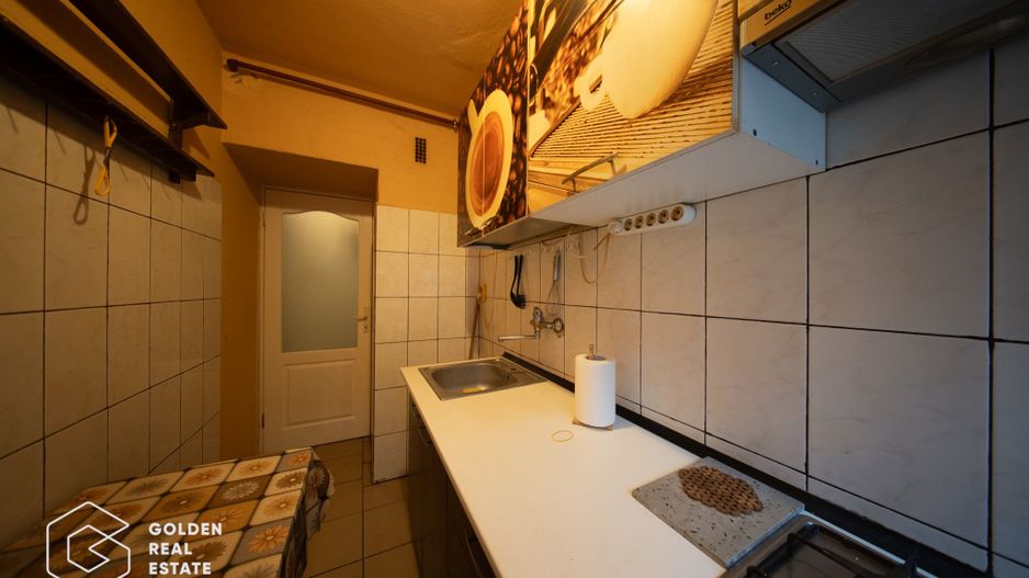 Apartament 4 camere, etaj 1, centrala proprie, zona Vlaicu - Poză 8