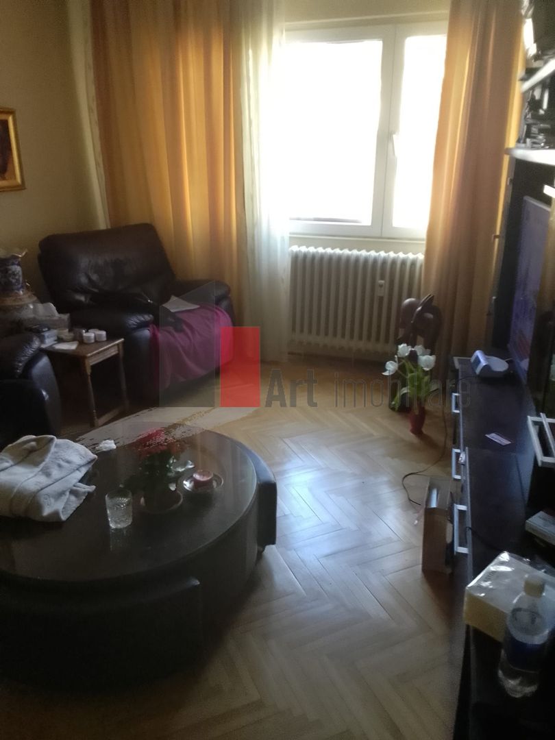 3 Camere Drumul Taberei - V. Ialomitei - Poză 5