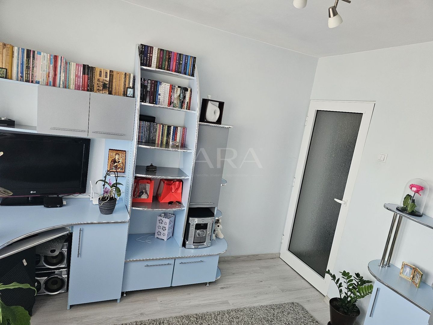Apartament cu 2 camere de vânzare în Mărăști - Poză 2