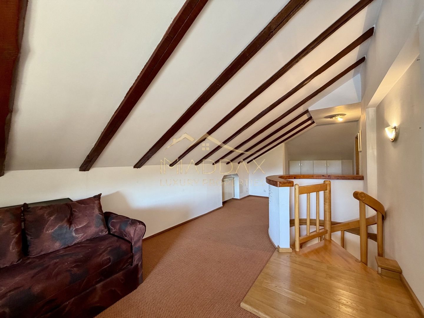 Vila cu 6 camere *485 mpc // *1.670mp teren* // 8 locuri parcare // Sisești - Poză 53