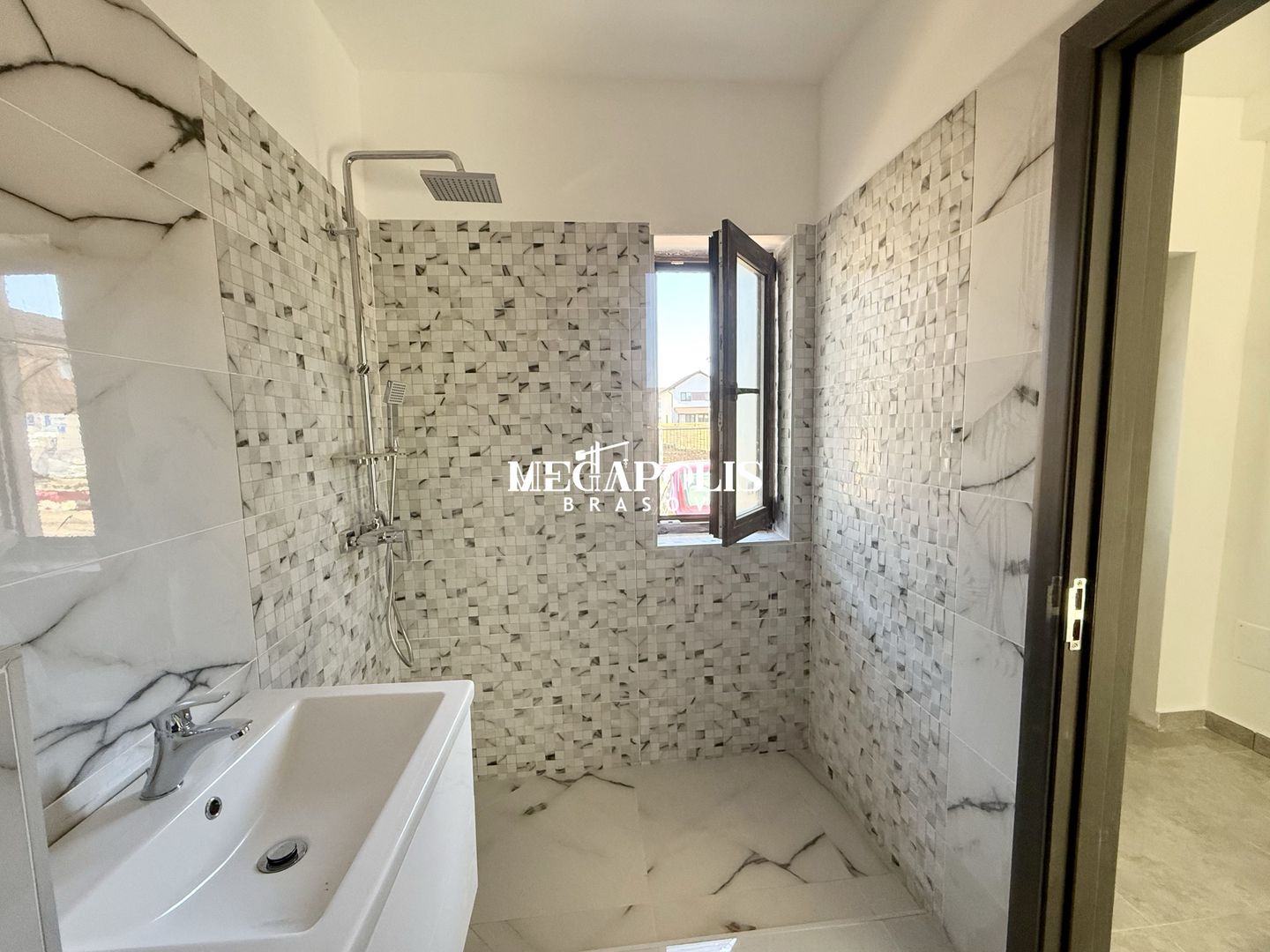 Vanzare Casa  individuala 4 Camere   Brașov în Cartierul izvor - Poză 10