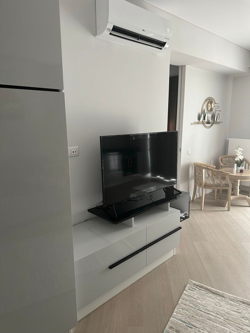 Inchiriere 2 camere Cortina North I Parcare inclusa - Poză 4