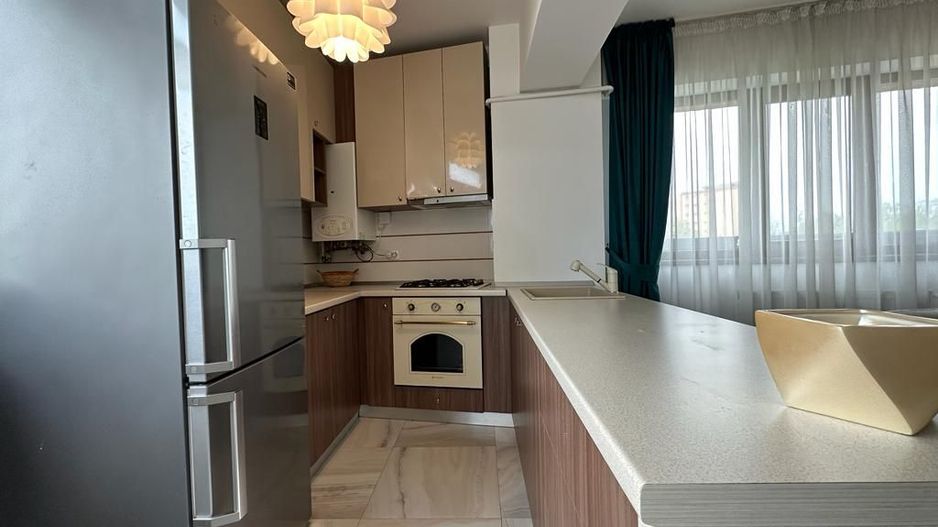Apartament 3 camere si 2 bai de inchiriat | Tatarasi - Poză 2