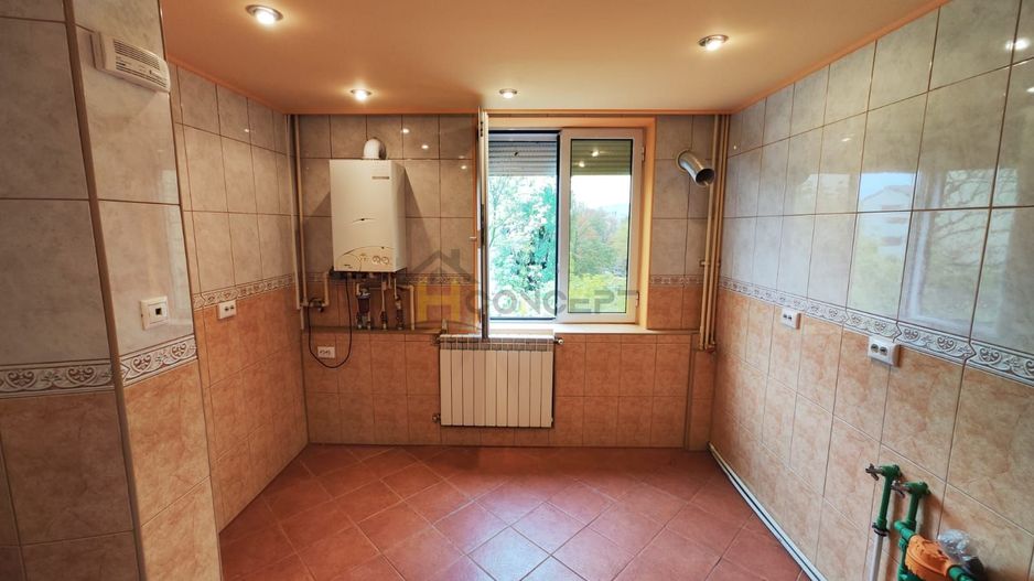 Apartament 3 camere 1 Decembrie 1918 mutare imediata - Poză 4