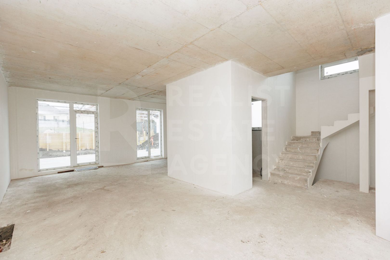 Vânzare, duplex, 3 nivele, str. Frasinilor, Ialoveni. - Poză 26