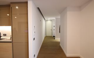 Apartament cu 4 camere de vânzare în zona Herastrau - Poză 1
