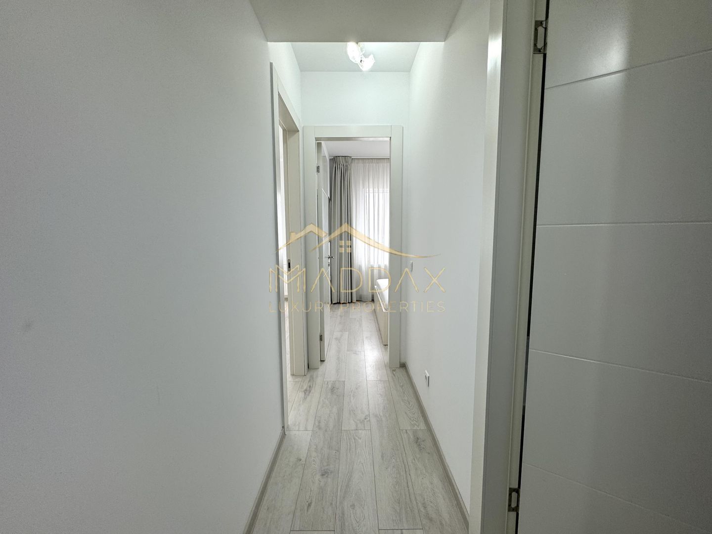 Apartament cu 3 camere *Mobilat complet* // Floreasca - Lake View - Poză 25