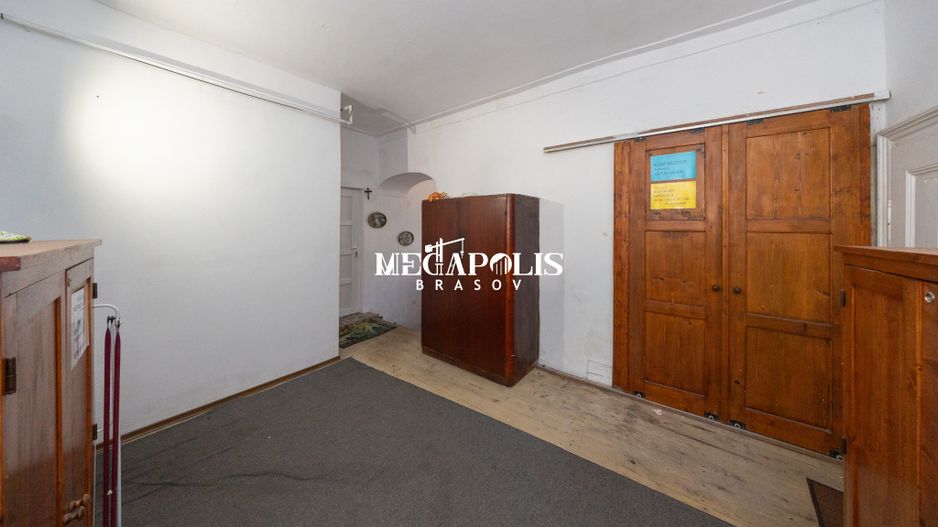 Apartament 2 camere | Piața Sfatului – Centrul Istoric | 50 mp - Poză 16