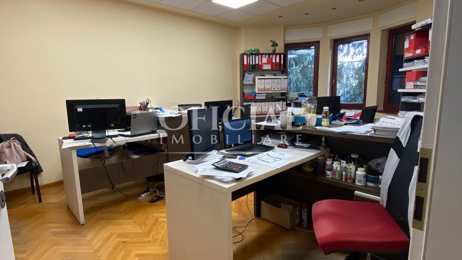 Spatiu De Birouri | 107 Mp | 4 Camere | Parcare  | Zona Piata Cipariu - Poză 3