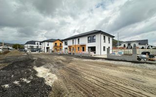 Viață modernă, sustenabilă–Case 4 camere, teren 250 mp, 165.000 Euro - Poză 9