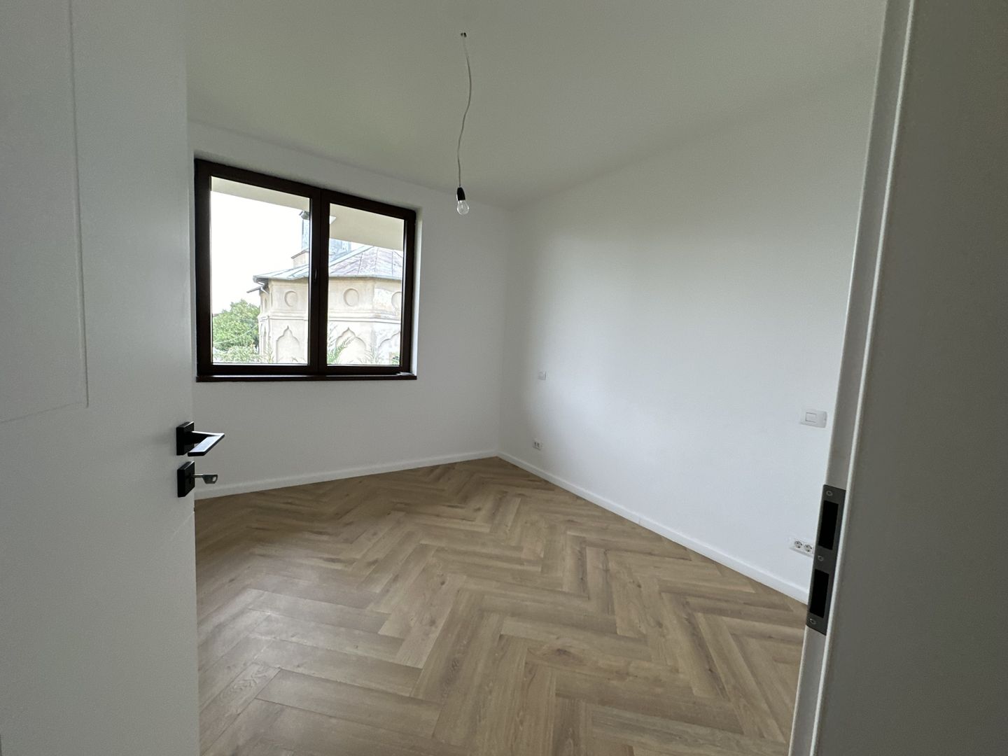 LUXURY VILLA  | 4 ROOMS | PIPERA AREA - Poză 12