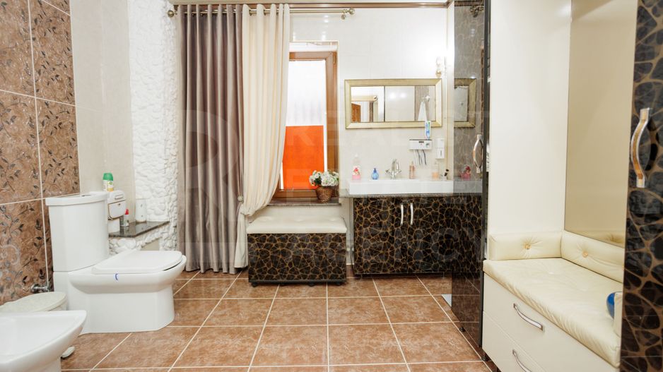 Vânzare, casă, 5 camere, str. Petru Rareș, Durlești - Poză 17