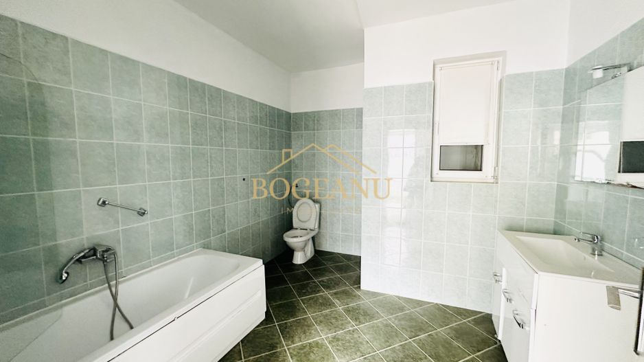 BG138-Casa individuala cu spatiu birouri,311 mp,Teren 500 mp - Poză 14