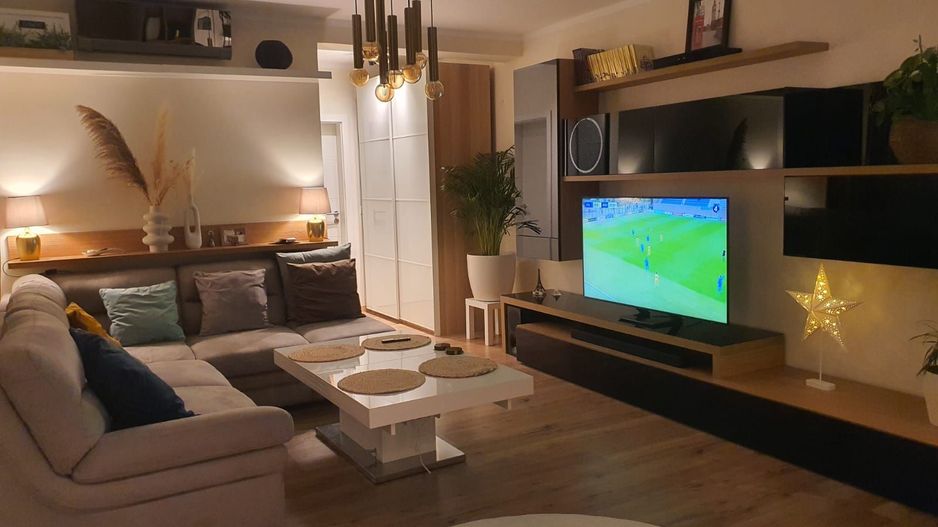 Dumbravita | 2 Camere | 2 Locuri de Parcare | Mobilat si Utilat Modern. - Poză 2