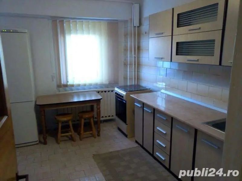 Apartament spatios 3 camere Aviatiei, 83 mp, 2 bai, 2 balcoane, vedere dublă - Poză 2