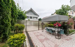 De inchiriat CASA spatioasa si curte proprie Gavana -Alunului - Poză 21