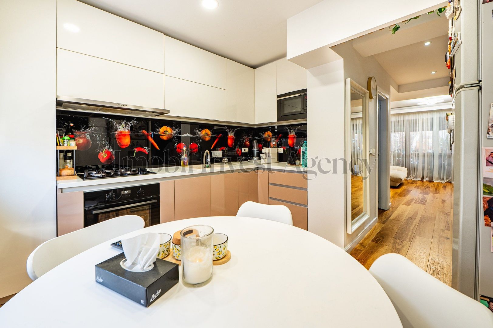 Duplex P+1+M cu grădină proprie, terasă și acces la piscină. - Poză 7