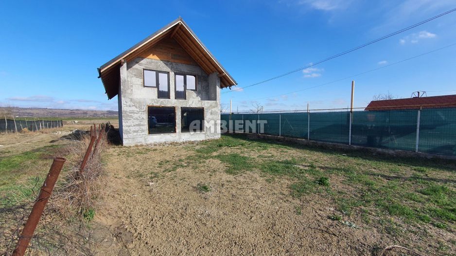 CASĂ individuală P+1E și teren 3000 mp, zona BRODOC; - Poză 1