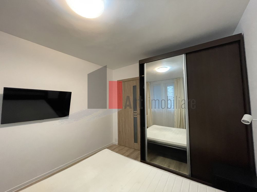 Inchiriem apartament 3 camere- Gorjului-Pet friendly - Poză 6