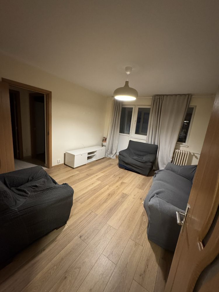 Apartament 2 camere de inchiriat, utilat si mobilat, 3 min metrou Favorit - Poză 1