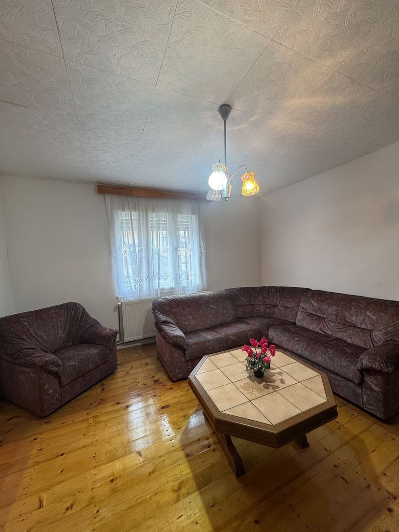 De vânzare Casă în Grădiște, curte + grădină proprie generoasă Arad - Poză 31