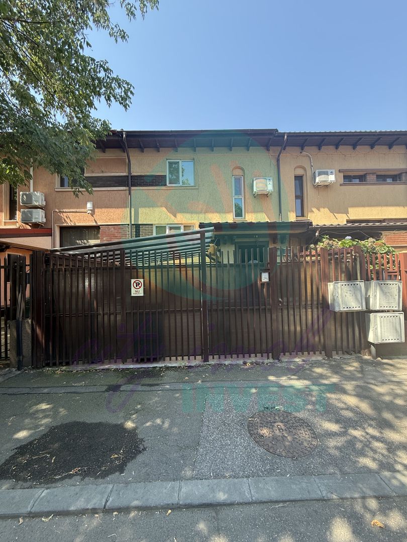 Casa spatioasa in VATRA LUMINOASA - Poză 1