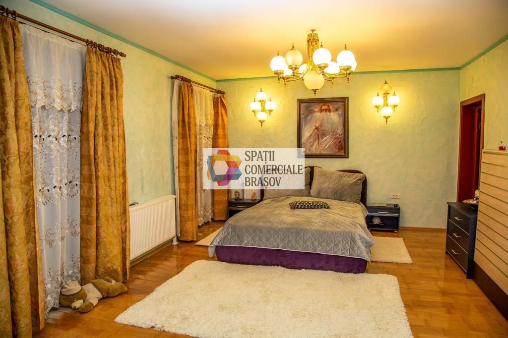 Conac cu piscina - 1810 mp - Poză 19
