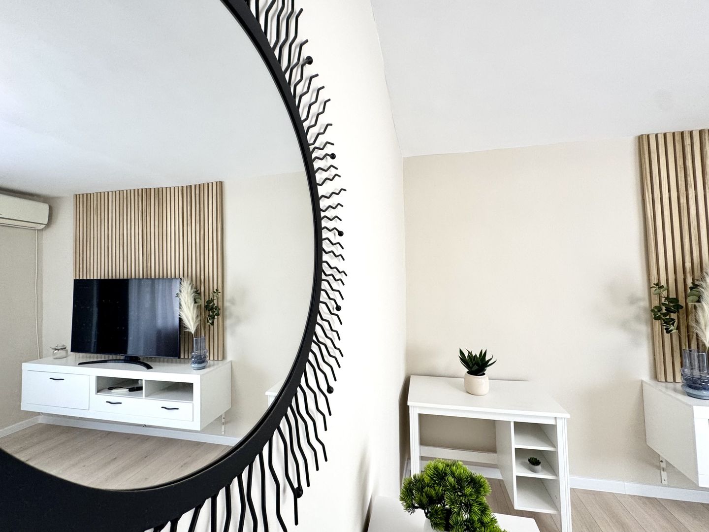 3 camere elegante, si primitoare – în zona Aradului, lângă Iulius Town - Poză 6