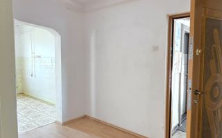 Apartament cu 2 camere, etaj 6 cu lift, VASLUI - zona CENTRU - AUROCOR; - Poză 4